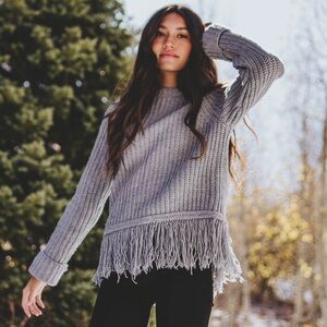 Moon River Fringe Hem Knit Sweater – Heather Gray